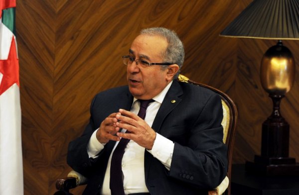 L’Algérie refuse de considérer le Hezbollah comme « organisation terroriste »
