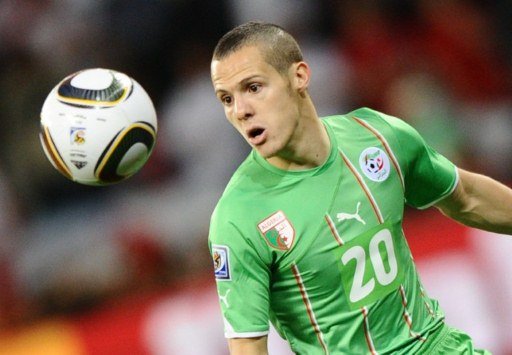 Football. Mesbah : Des bas-fonds à la Ligue des champions