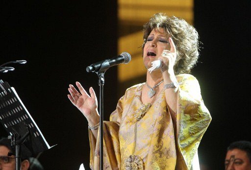Algérie. La dépouille de Warda El Djazaïria rapatriée à Alger