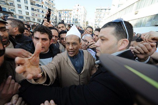 Algérie. L’ex-FIS s’invite aux législatives