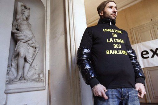 France. ACLEFEU installe un « ministère de la crise des banlieues » à Paris