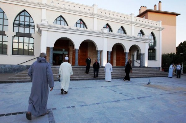  Le Conseil d’Etat ordonne l’ouverture de la mosquée