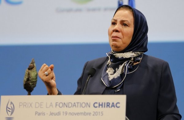  Latifa Ibn Ziaten, la mère de l’un des soldats tués par Mohammed Merah, sifflée à l’Assemblée nationale à cause de son voile