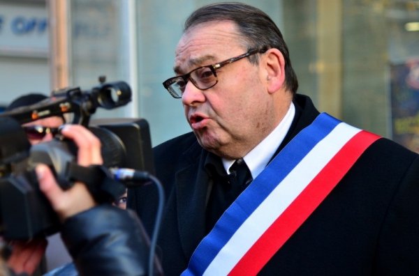  La binationalité, épine dans le pied du PS