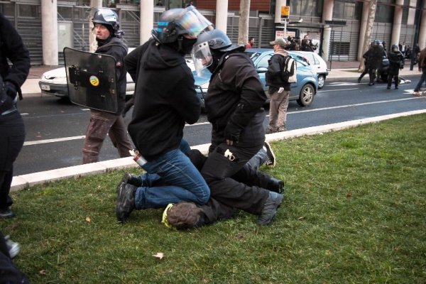 L’ONU examinera bientôt les abus policiers de la France