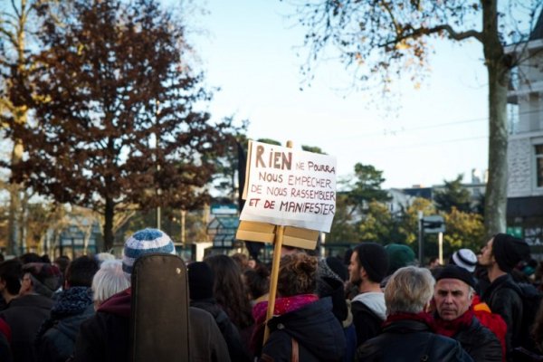 La mobilisation continue contre l’état d’urgence