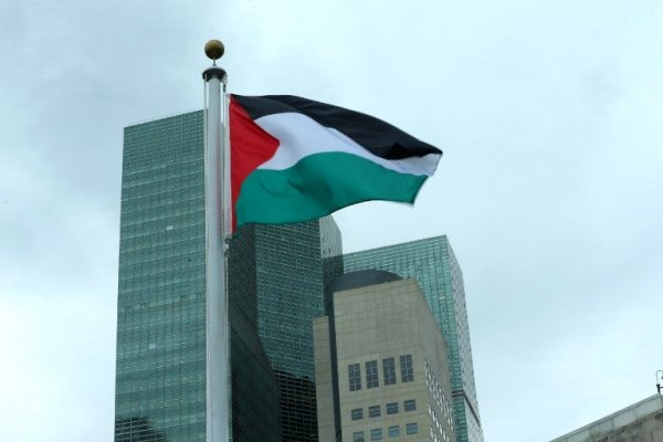 Le drapeau de la Palestine flotte désormais au siège de l’ONU