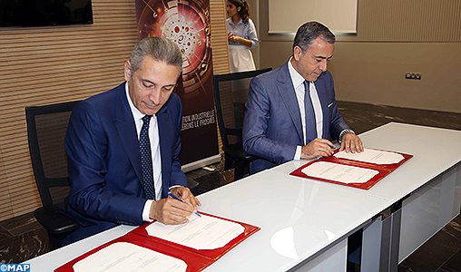 Signature à Rabat de 17 conventions d’investissement dans l’automobile et l’aéronautique avec la création de 14.230 emplois