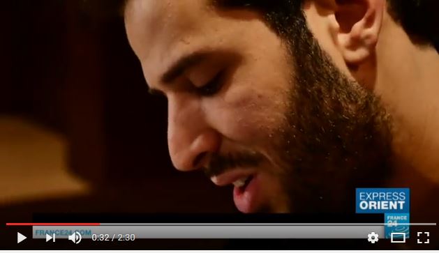  OMAR KAMAL – Rencontre avec le crooner de Naplouse, le « Frank Sinatra palestinien »