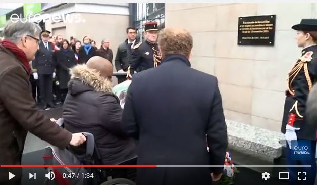  Paris commémore sobrement les attentats du 13 novembre