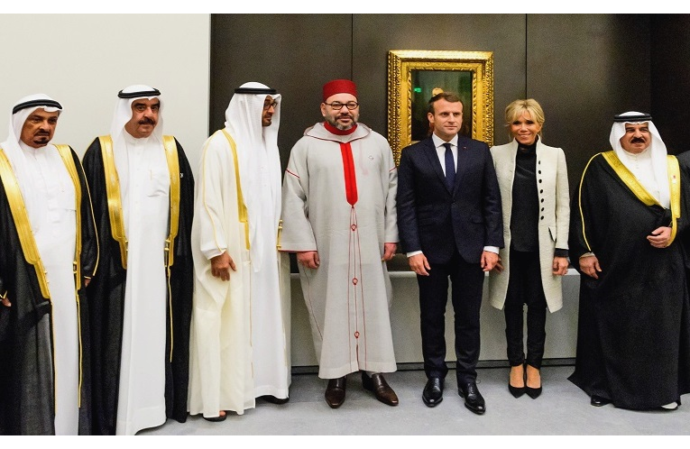 Le roi Mohammed VI fait une donation d’œuvres d’art historiques au nouveau musée du Louvre Abou Dhabi