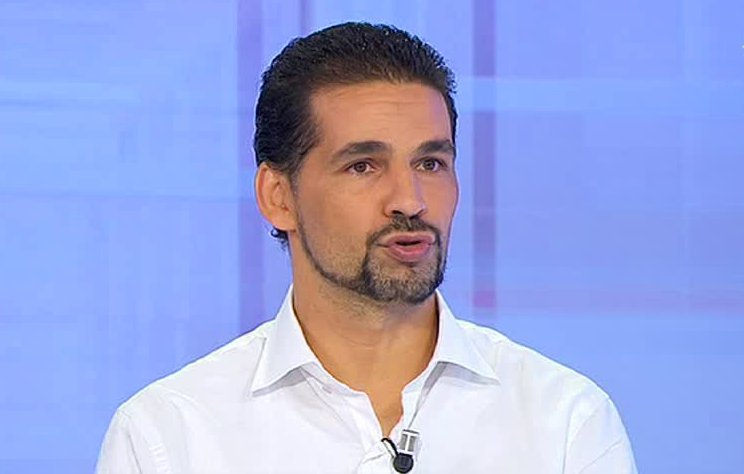 Le conseil de discipline de La Poste souhaite licencier Redouane Ikil