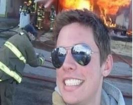 LES PIRES SELFIES PRIS AU MAUVAIS MOMENT !
