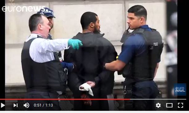  Cinq arrestations pour soupçons de terrorisme à Londres