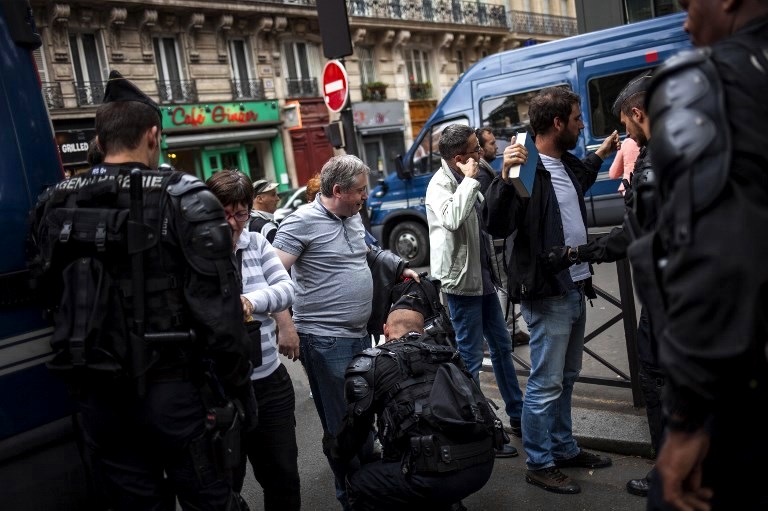 Loi antiterroriste à l’Assemblée : vers un état d’urgence permanent ?