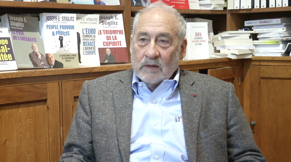 Stiglitz : »Il faut donner plus de pouvoir aux travailleurs »