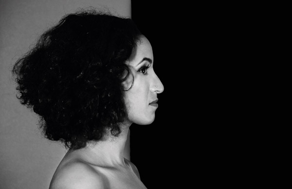 Mounia Magueri, sa comédie humaine