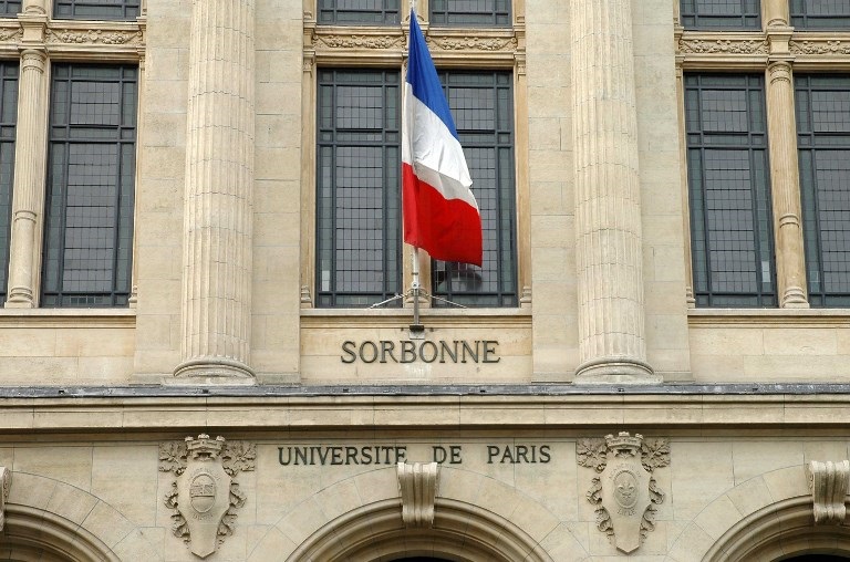 Inscription compliquée pour des étudiants sans-papiers
