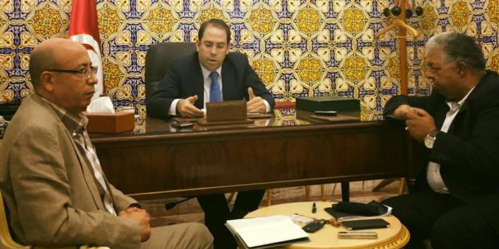  « Guerre anti-corruption » : Chahed brise le silence officiel