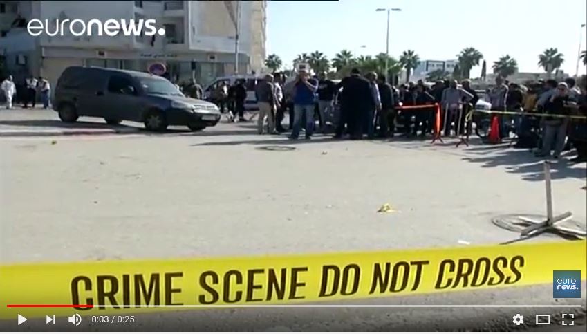  Tunisie : deux policiers poignardés devant le Parlement