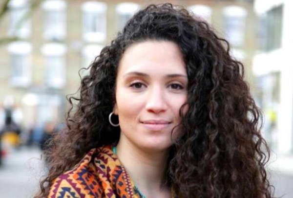 Une Algérienne élue à la tête du plus puissant syndicat d’étudiants britannique