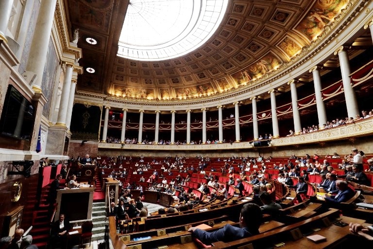 Loi « Asile et Immigration » : adoption sans surprise