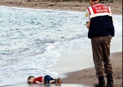 Un navire humanitaire porte le nom d’Aylan, l’enfant migrant mort sur une plage