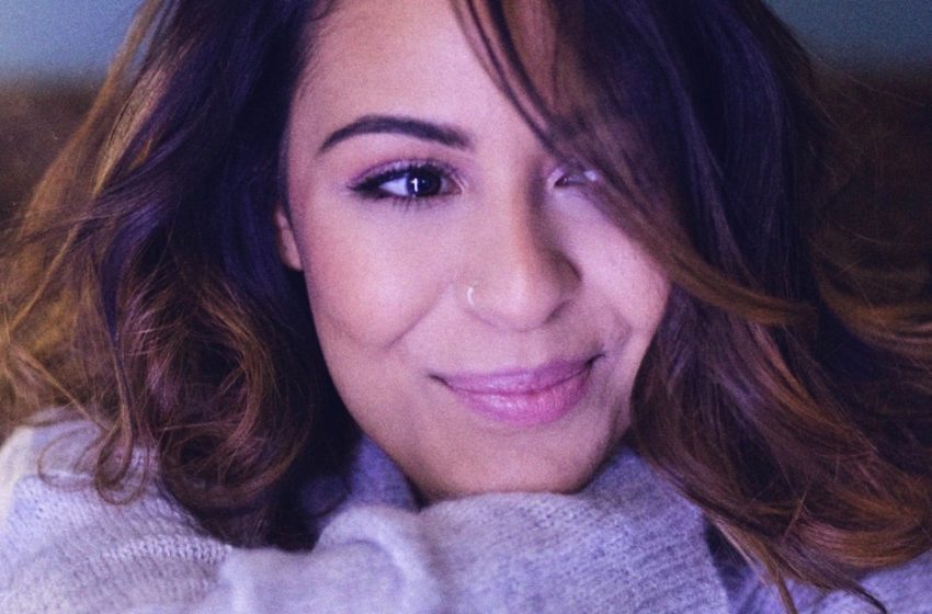  La chanteuse Nessryne, choisie pour assurer la première partie du concert de Christophe Willem