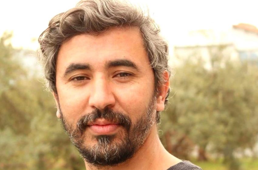 Le journaliste d’El Watan Meziane Albane, convoqué par la police