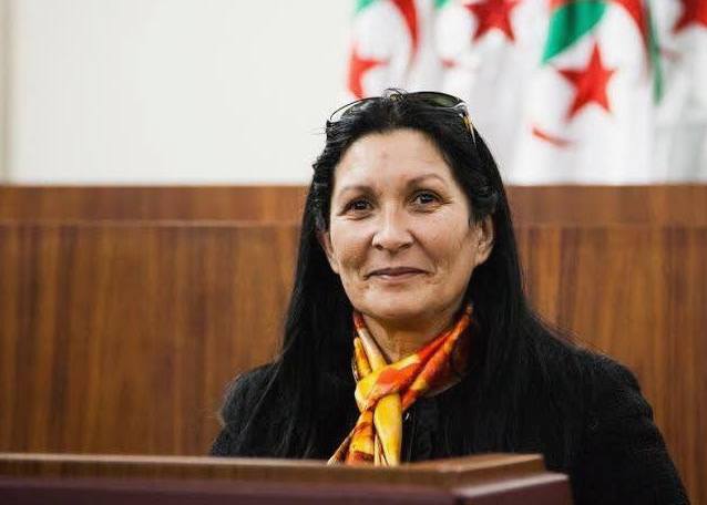 Faute de parrainages, la députée algérienne Chafia Mentalecheta risque de ne pas pouvoir se présenter aux élections