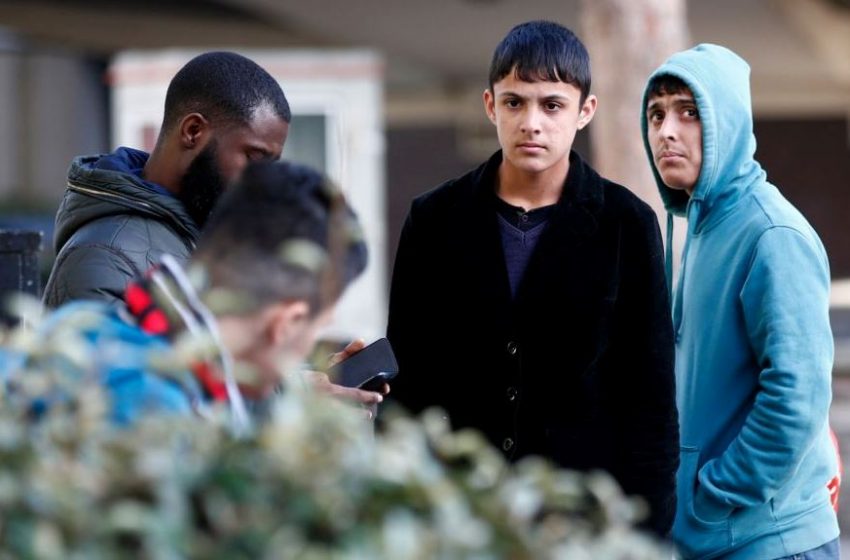 Les jeunes étrangers : dommages collatéraux de la politique d’accueil française