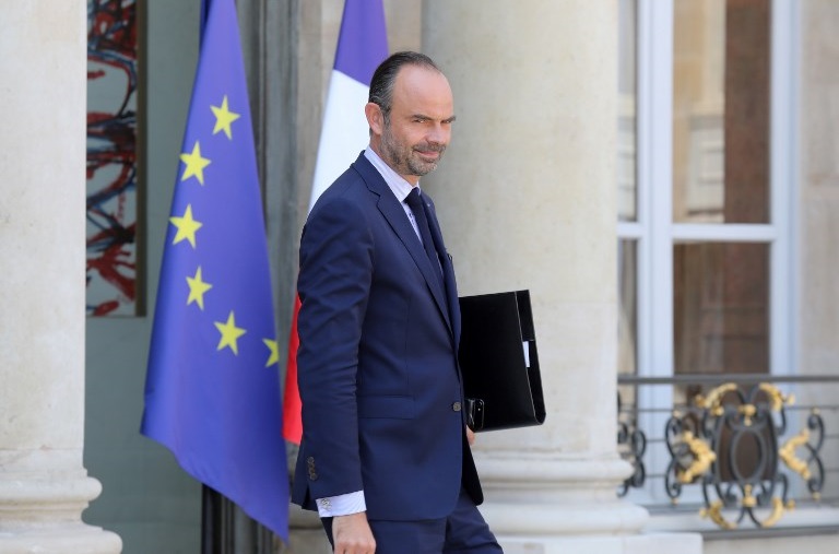 Le gouvernement rogne sur les prestations sociales