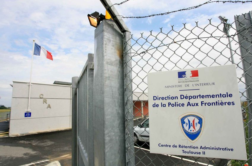 L’enfermement, outil d’une politique d’expulsion