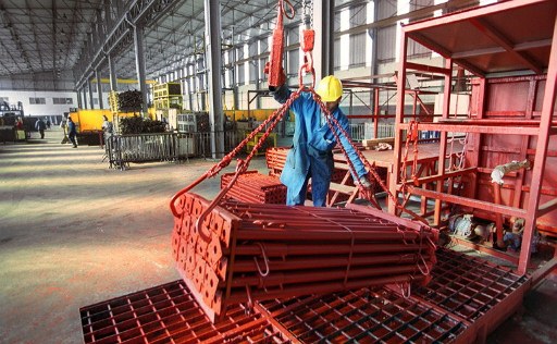  Parler français sur les chantiers : la « clause Molière » ou la dérive identitaire de la campagne électorale