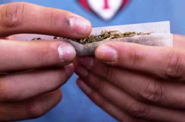 Les dealers offrent des cartes de fidélité