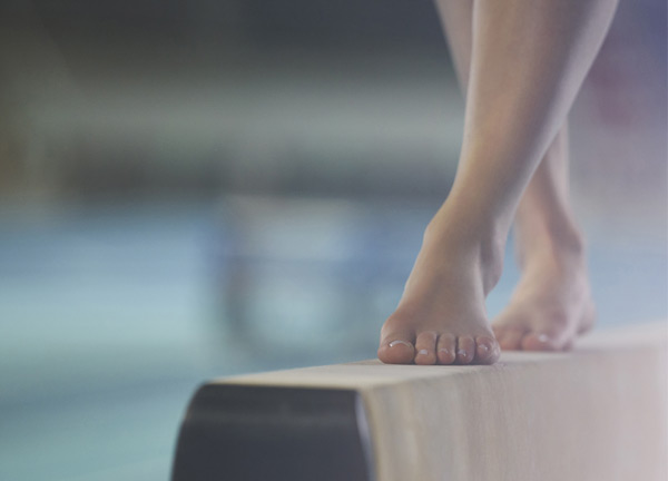 Gymnastique : Grand écart entre les deux rives