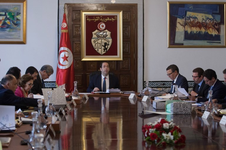  Indétermination politique