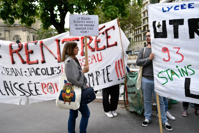 Après les grèves, les enseignants du 93 manifestent pour de meilleures conditions de travail