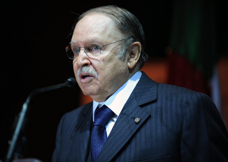Attentat des Champs-Elysées – Bouteflika « condamne avec force »