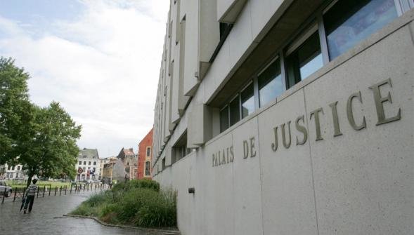  Pierre J., un musulman converti tente de circoncire lui-même son bébé qui termine à l’hôpital…