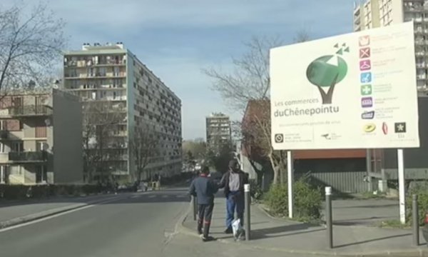 10 ans après Zied et Bouna, France 24 consacre un « Billet retour » à Clichy sous bois