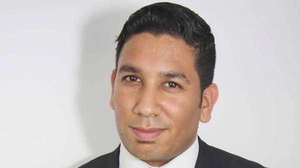 « Je veux être celui qui porte les attentes de tous ces oubliés de la République », Hammou Hassen, candidat à la primaire des Républicains