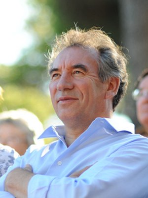  France-Tunisie. François Bayrou en visite de « solidarité » en Tunisie