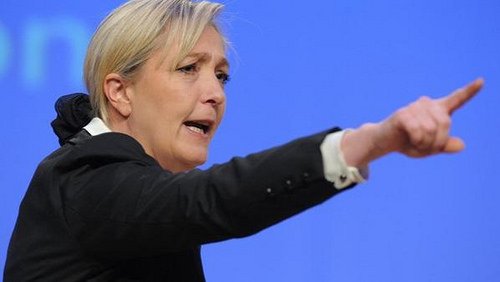 Jungle de Calais : Marine Le Pen avoue ne pas pouvoir « faire grand-chose »