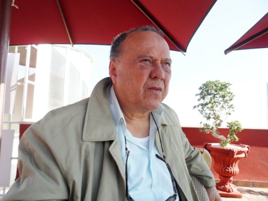 Premiers pas de la démocratie tunisienne, le point de vue critique de Salah Zeghidi