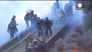  France : chauffeurs de taxi en colère, fonctionnaires en grève