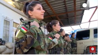 Mossoul : le rôle des femmes peshmergas en Irak