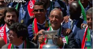 Euro 2016 : le Portugal continue de fêter ses héros