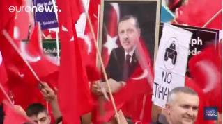  Allemagne : importante manifestation pro-Erdogan à Cologne