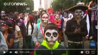  Mexico : Des squelettes envahissent avant le Jour des morts
